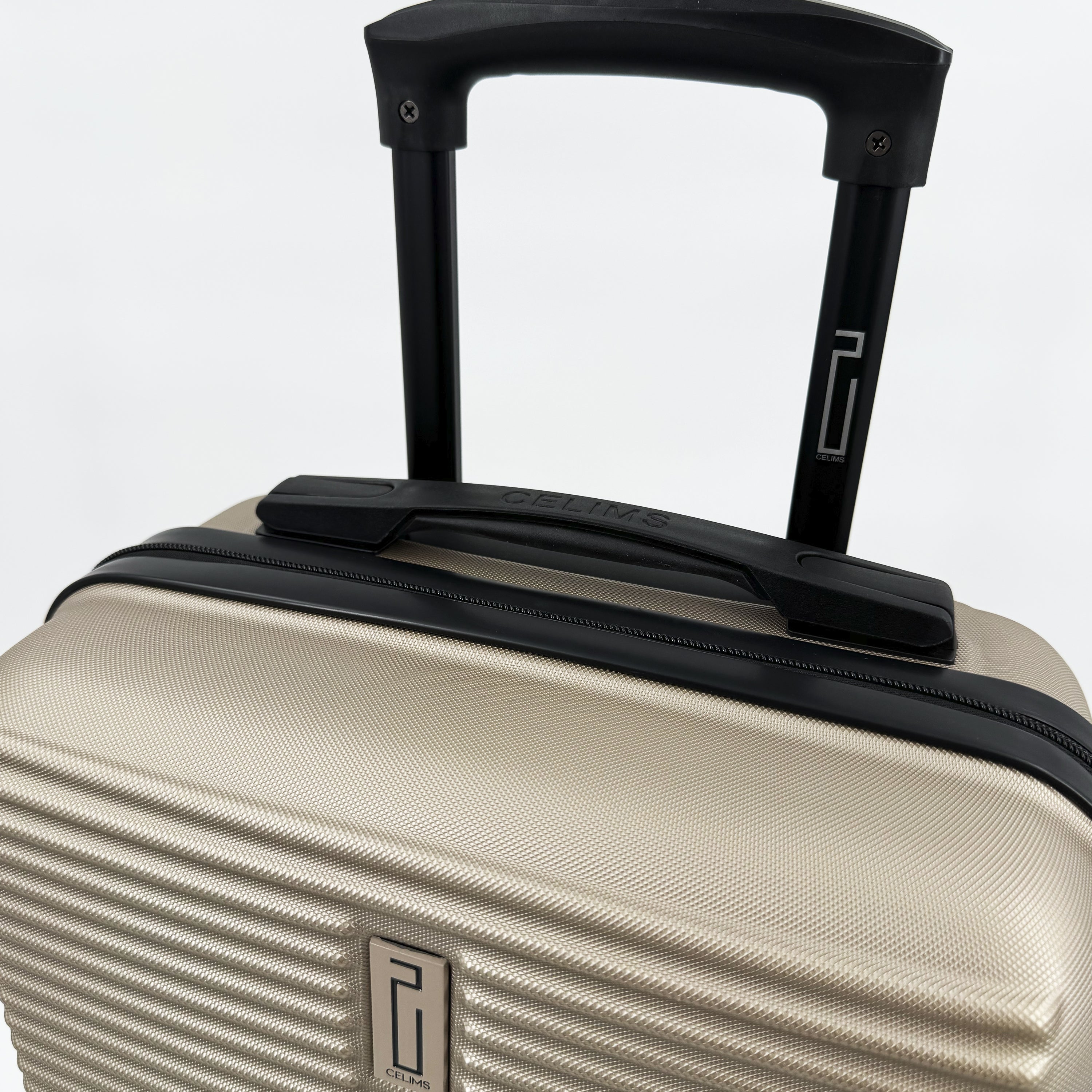 Small Cabin Suitcase – 45cm – ABS | With Removable Wheels 