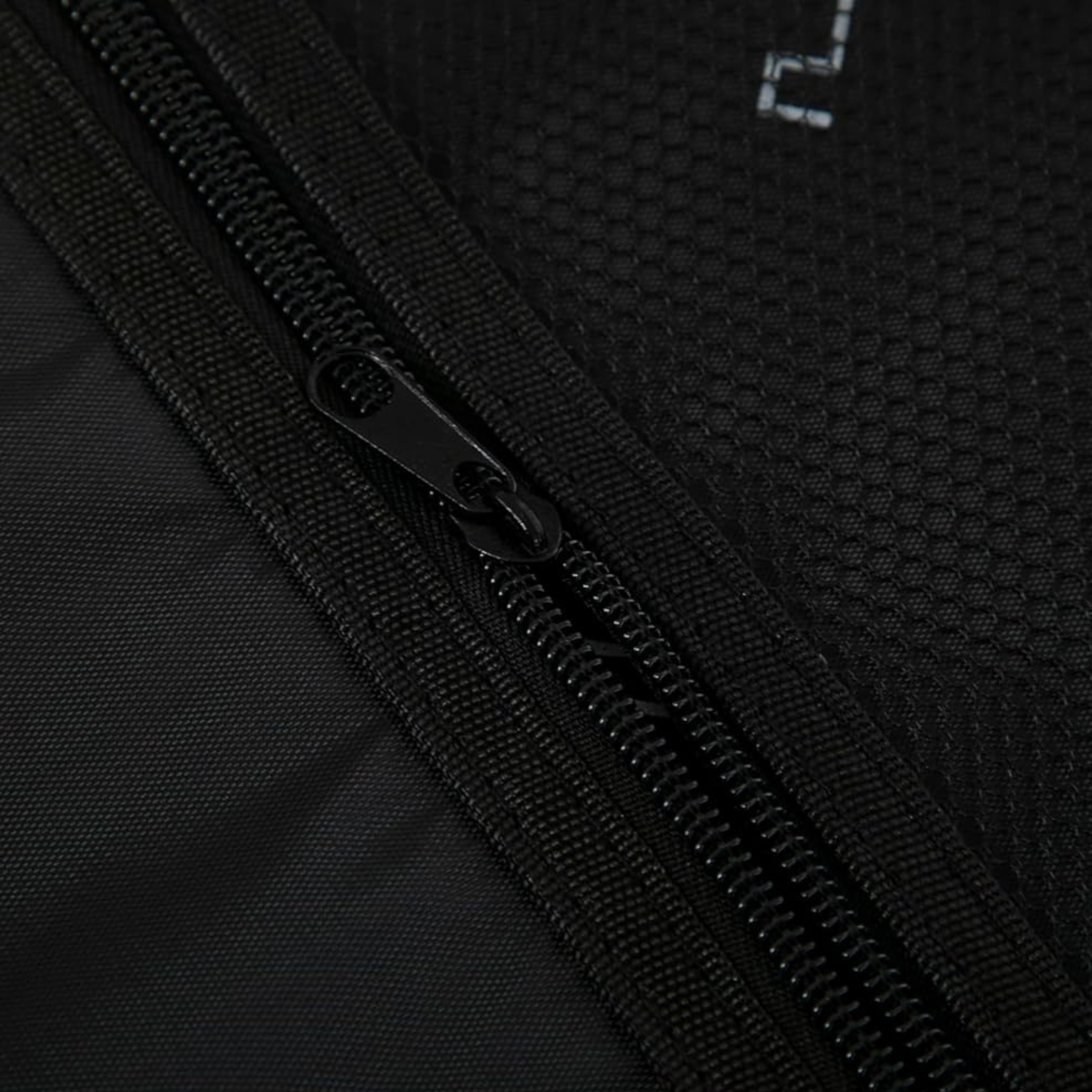 Maleta grande WEEK-END | Maleta 23 kg | 75x45x28 | Negro