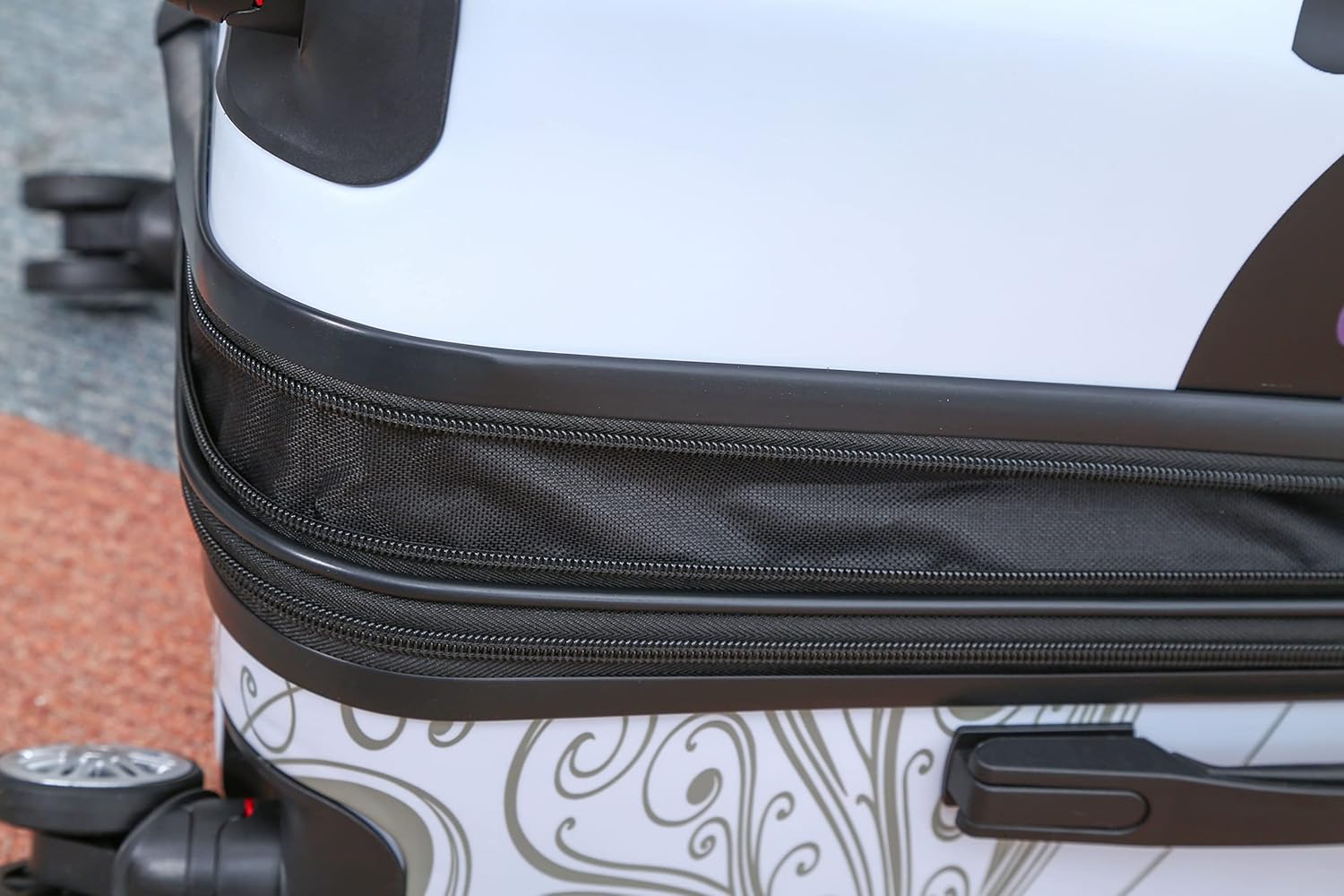 Set_Valise_4_pieces_Polycarbonate_Valise_Cabine_Valise_Moyenne_Valise_Grande_Vanity_Blanc_-_Celims_France